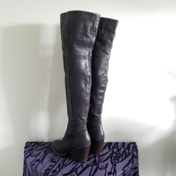 Over the Knee Leather Boots - Picture 6 of 13